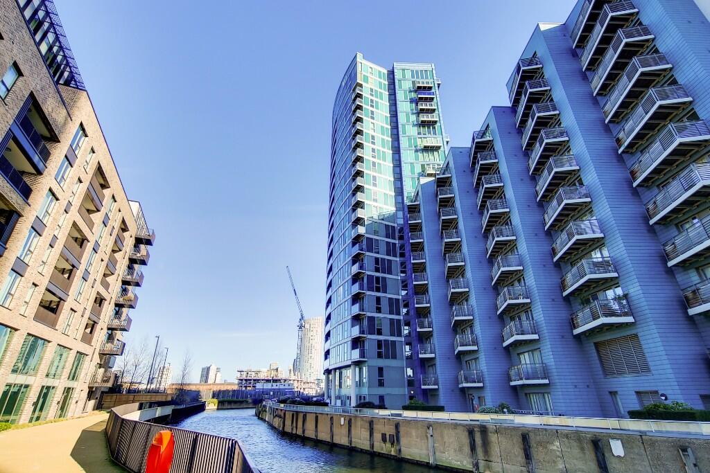 Main image of property: High Street, London, E15