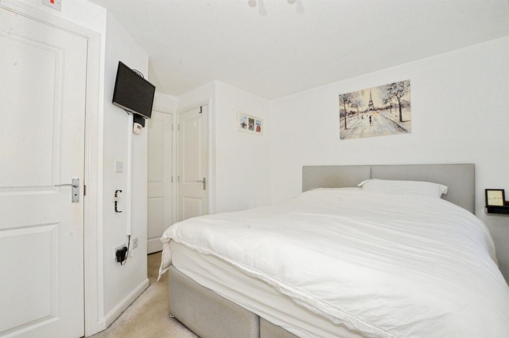 Additional image 10 of Peregrine Way, Hatfield