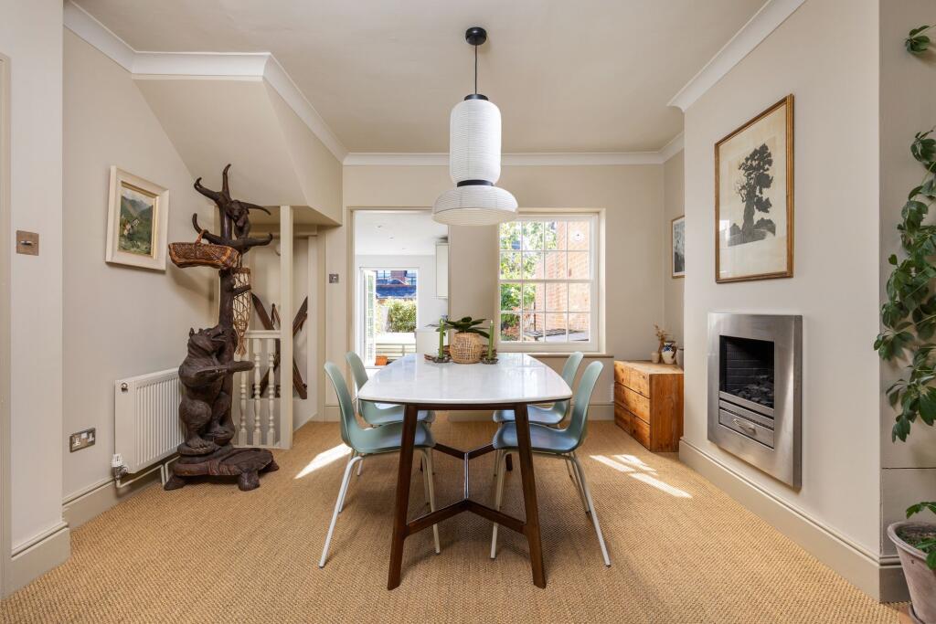 House in Southampton - View 4