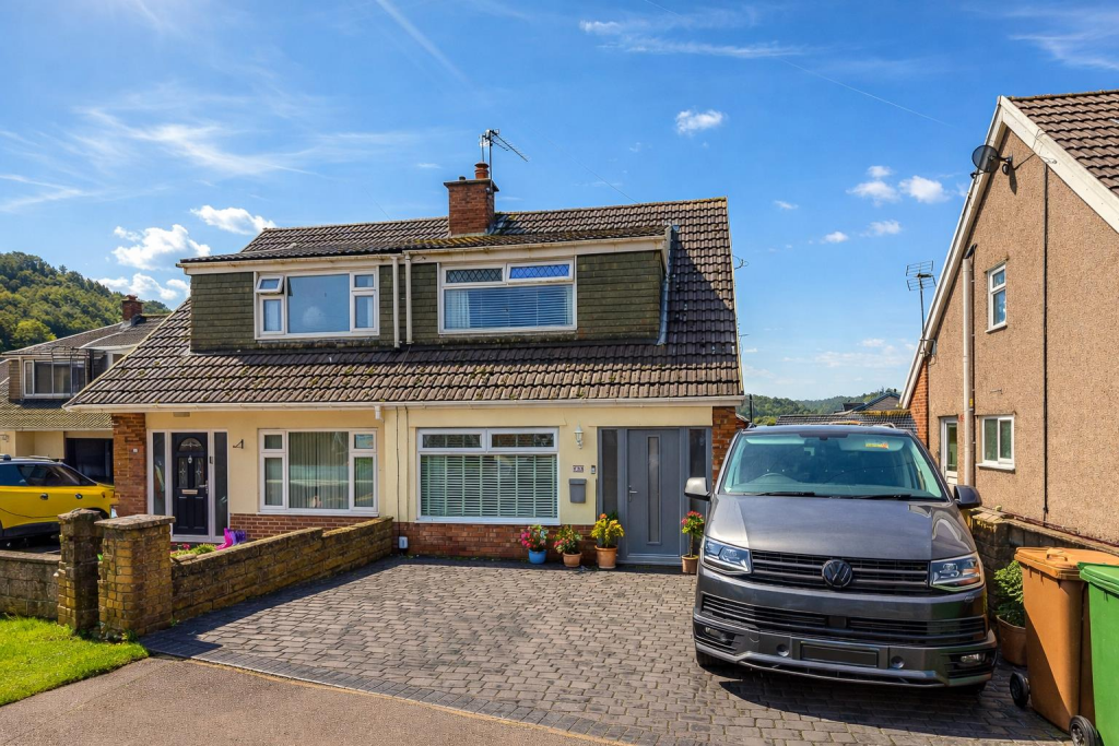 Main image of property: Glyn Llwyfen, Llanbradach, Caerphilly