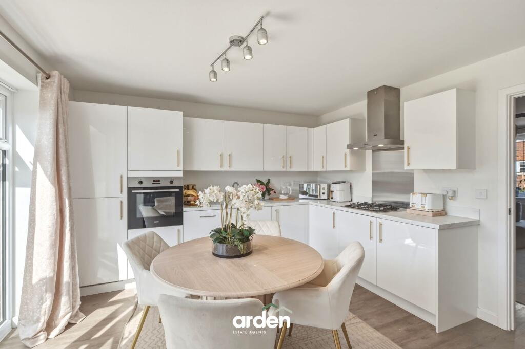 House in Malvern Hills, Broadheath - View 5