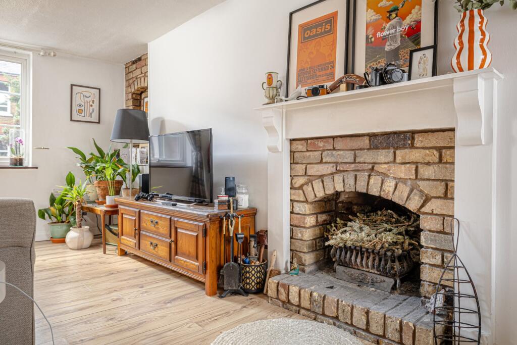 House in Bishop's Stortford, Hockerill - View 4