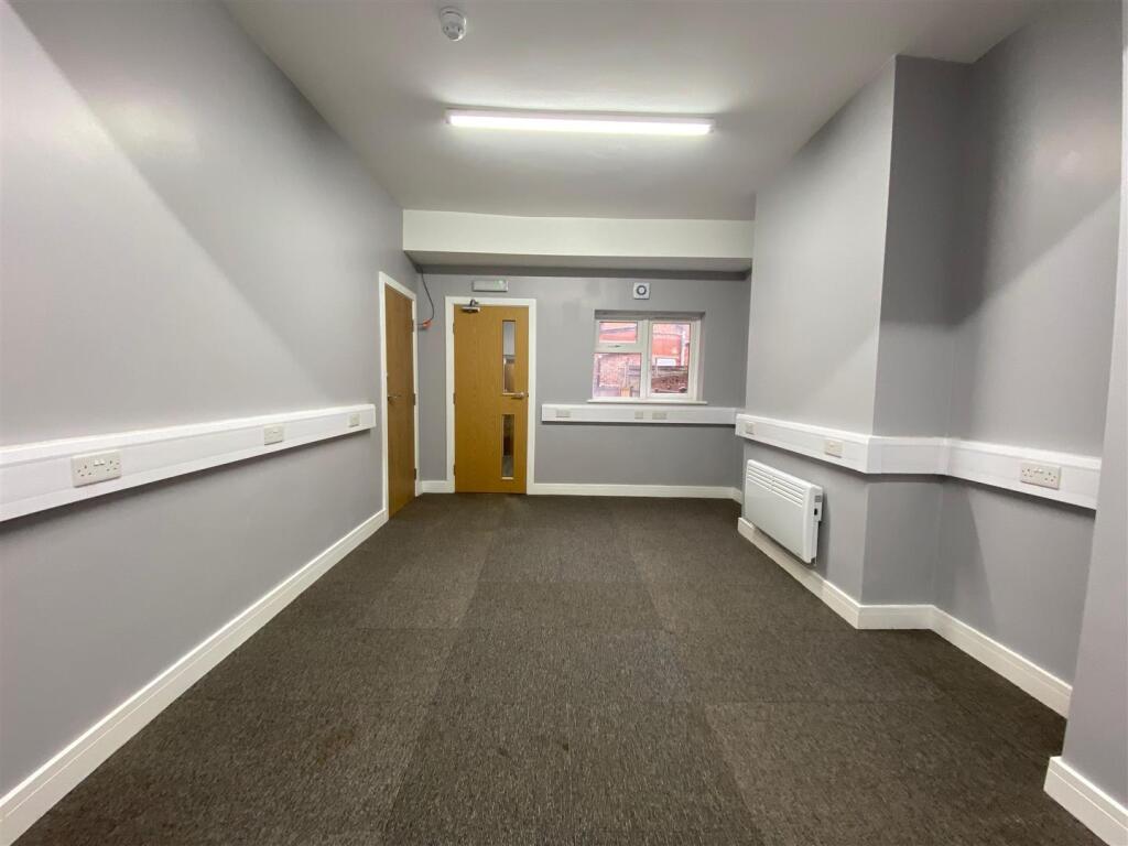 Putney Road, Birmingham photo 2