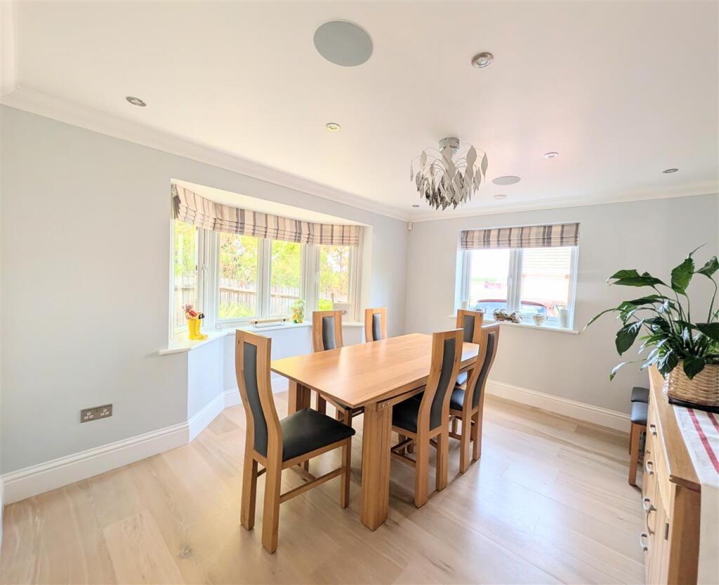 House in Southampton - View 5
