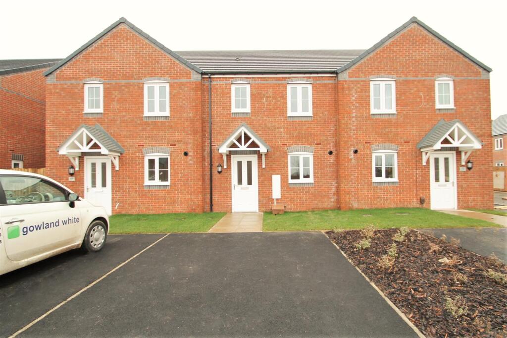 Main image of property: Hoskins Lane, Middlesbrough, TS4 3GL
