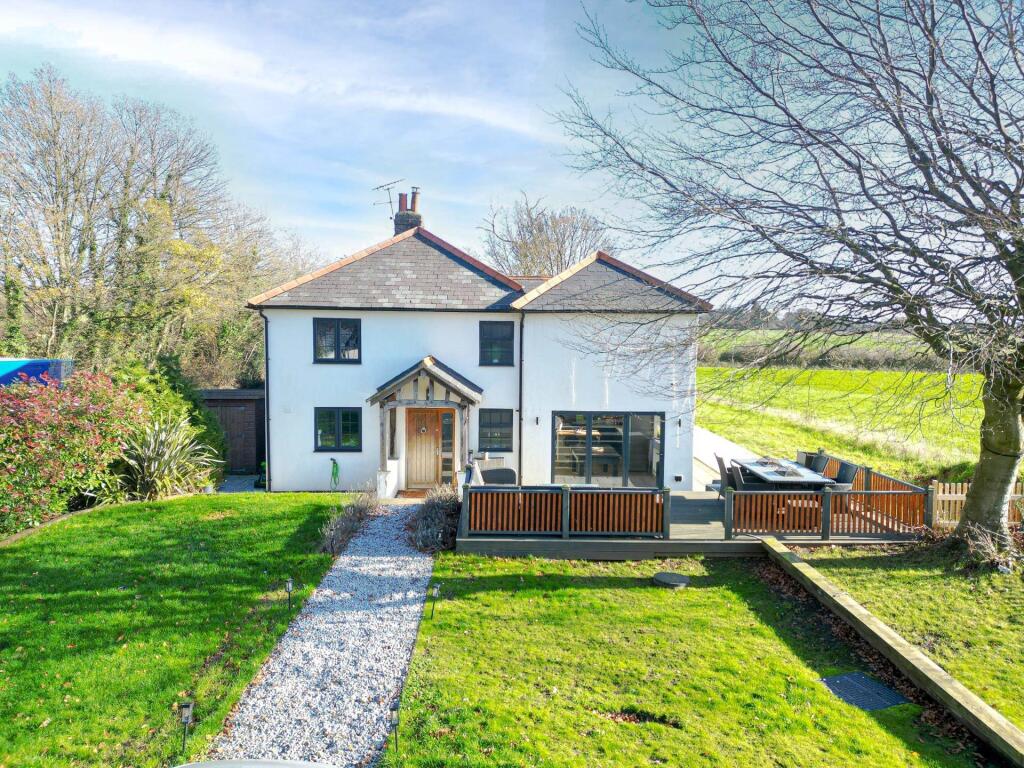 Main image of property: Shamrock, Port Hill, Henley On Thames