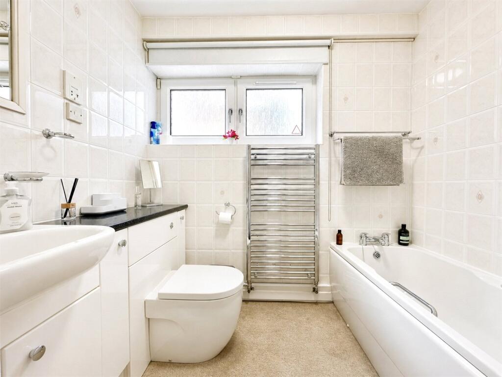 Apartment in Bournemouth - View 5