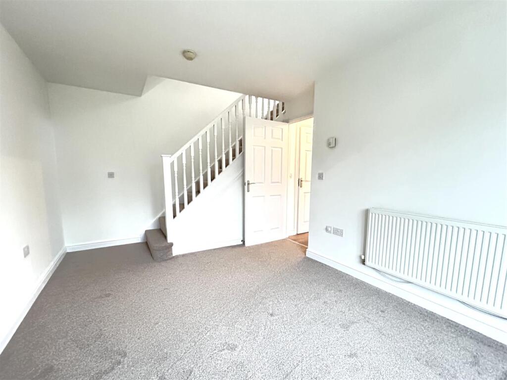 House in York - View 3