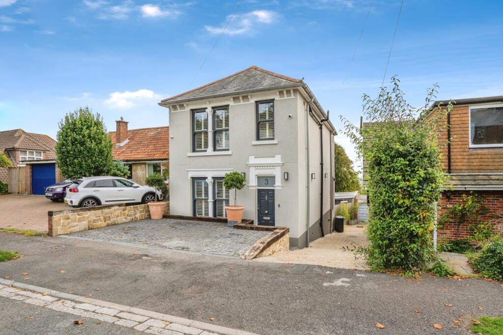 Main image of property: Down End Road, Drayton, Portsmouth, Hampshire, PO6