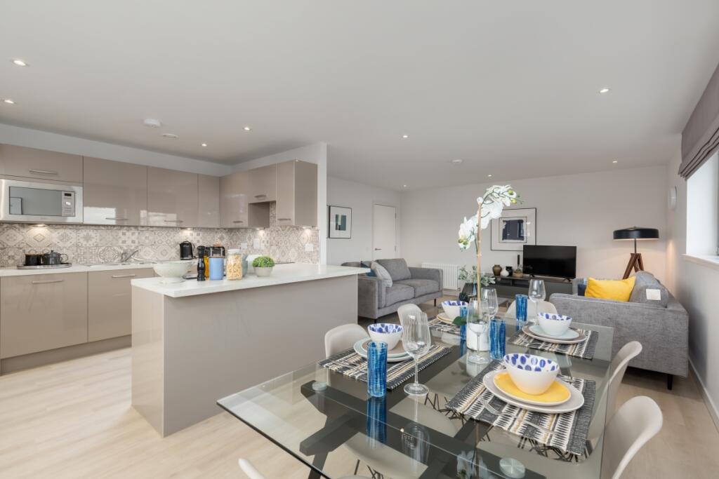 Apartment in Edinburgh - View 3