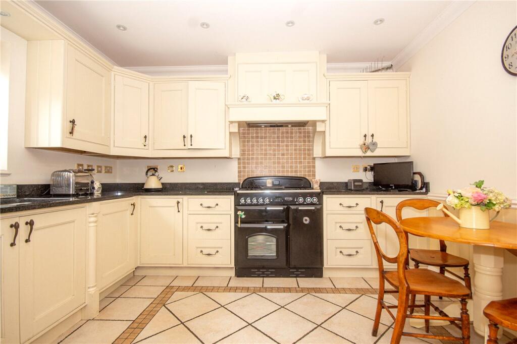 Additional image 7 of Wendover Drive, Welwyn, Hertfordshire, AL6