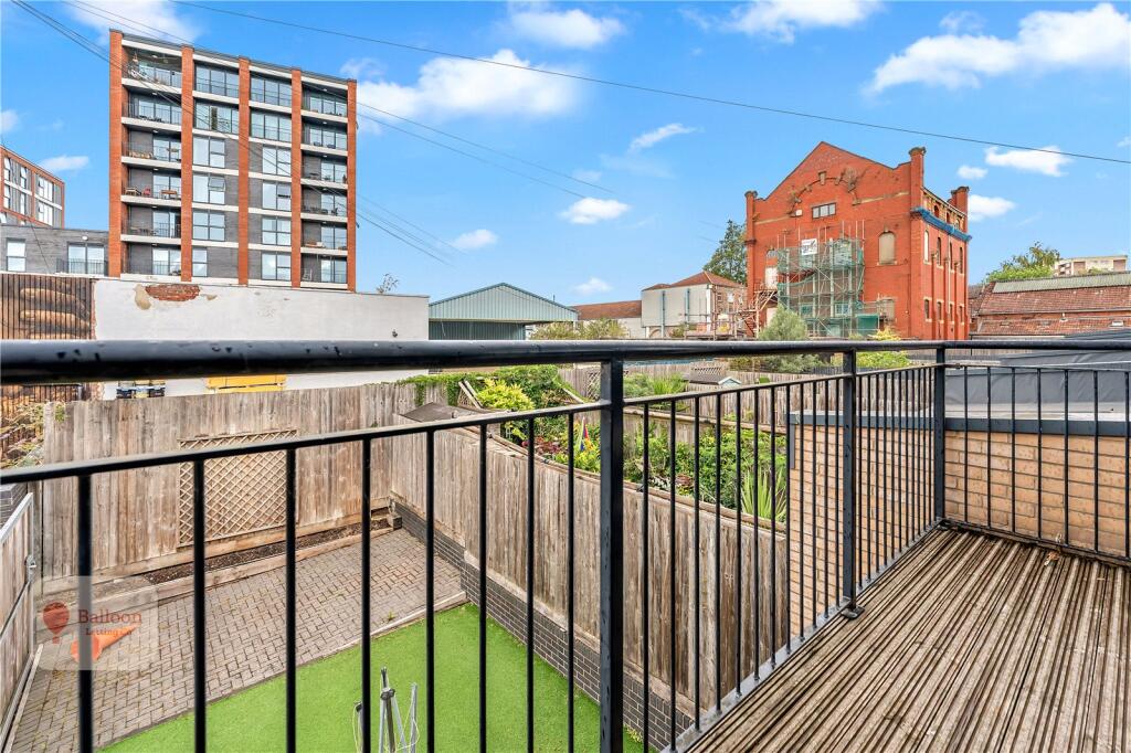 Property photo 8