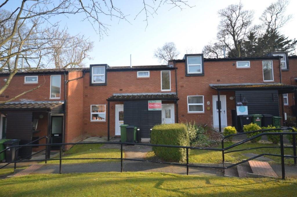 Main image of property: Mount Avenue, CH63 5RF