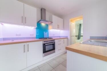 House in Cardiff, Cathays - View 2