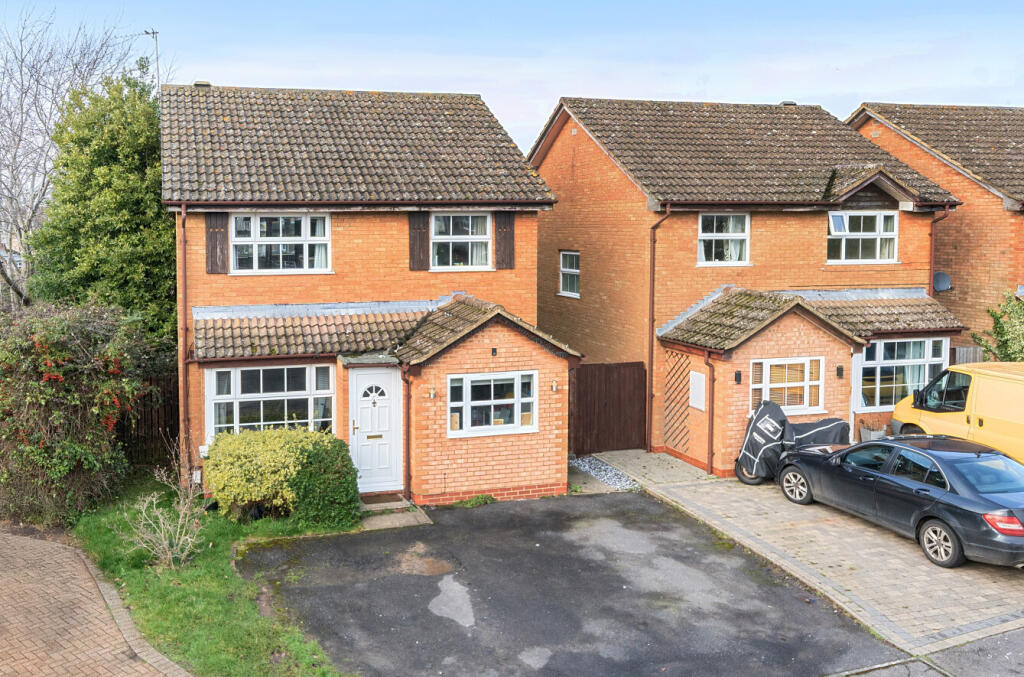 Main image of property: Evans Close, Aylesbury, Buckinghamshire