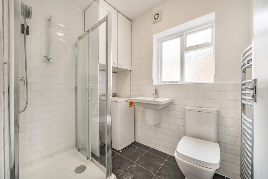 Apartment in London - View 6