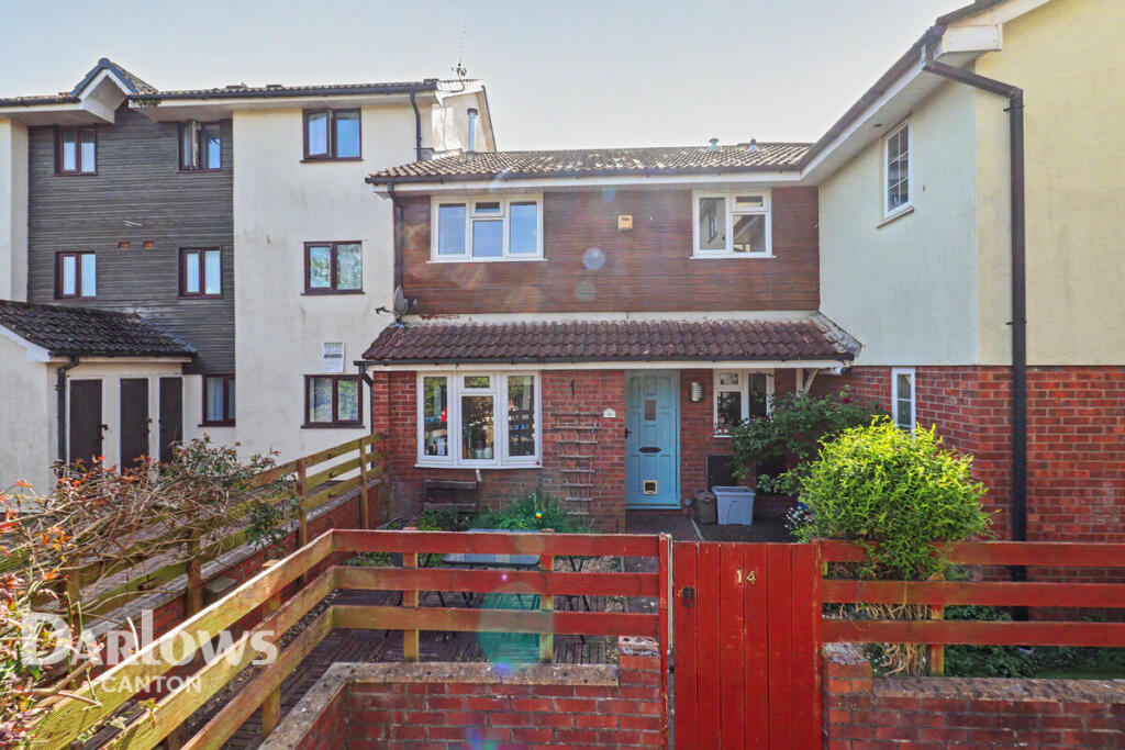2-bed terraced on Craiglee Drive, Cardiff, £210,000