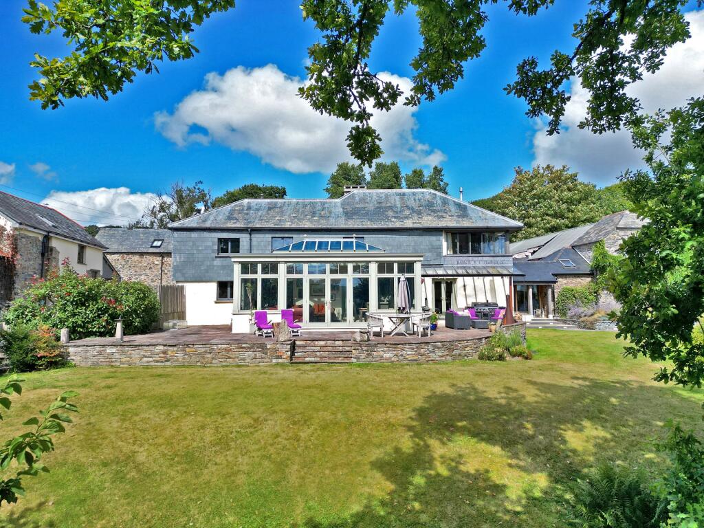 House in Plymouth - View 3