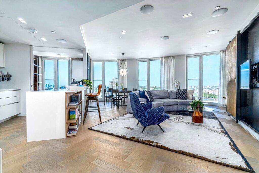 Apartment in London - View 2