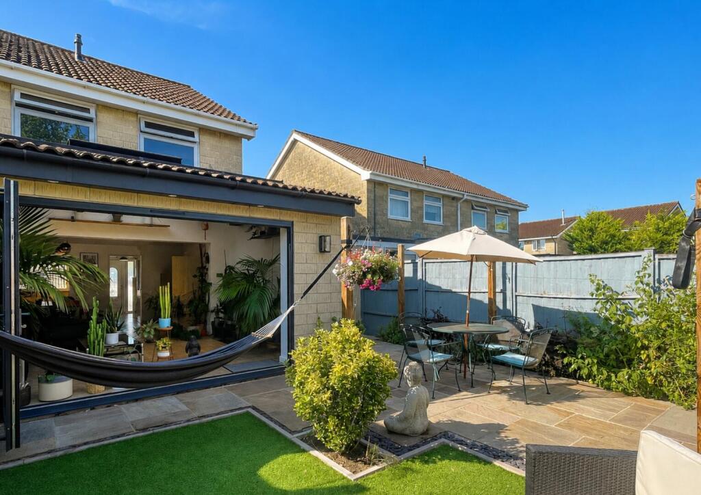 House in Frome, Berkley Down - View 3