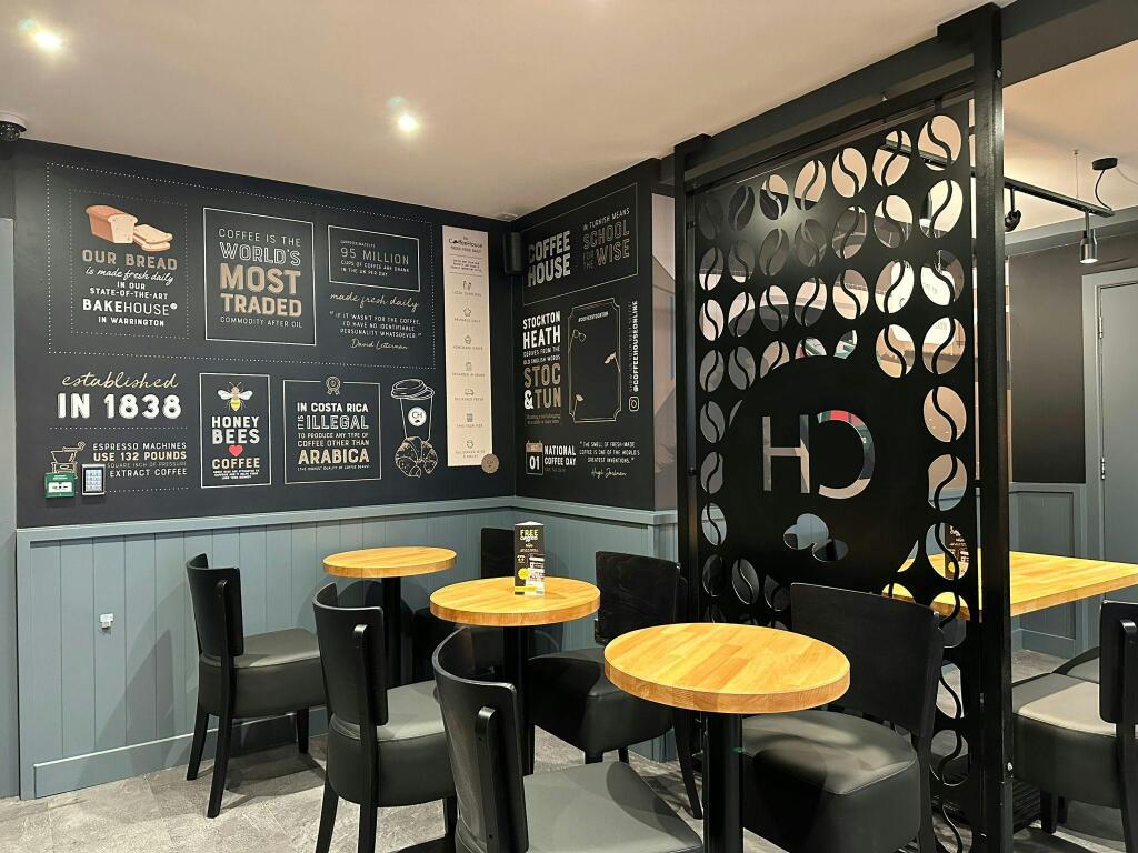 Coffee House 5.jpg