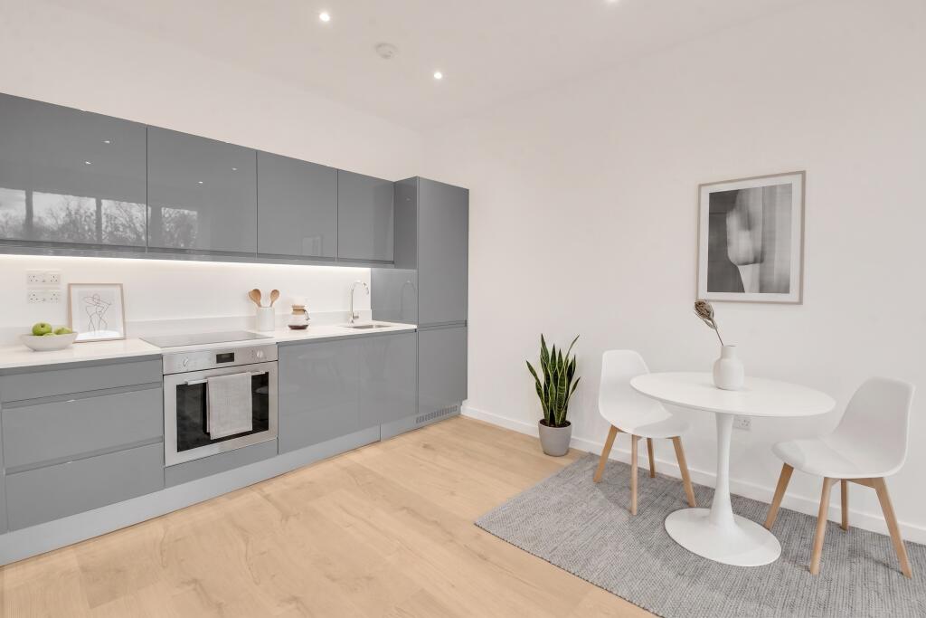 Main image of property: **LIMITED OFFER: £500.00 RENT CONTRIBUTION - Sunrise Parkway, Milton Keynes