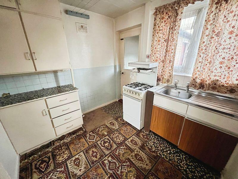Crompton Avenue, Breightmet - BEST AND FINAL OFFERS TUESDAY 13TH JAN 2PM photo 3