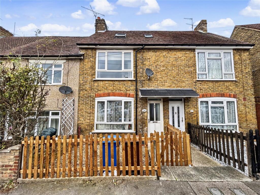 Main image of property: Cornwallis Avenue, Gillingham, Kent, ME7