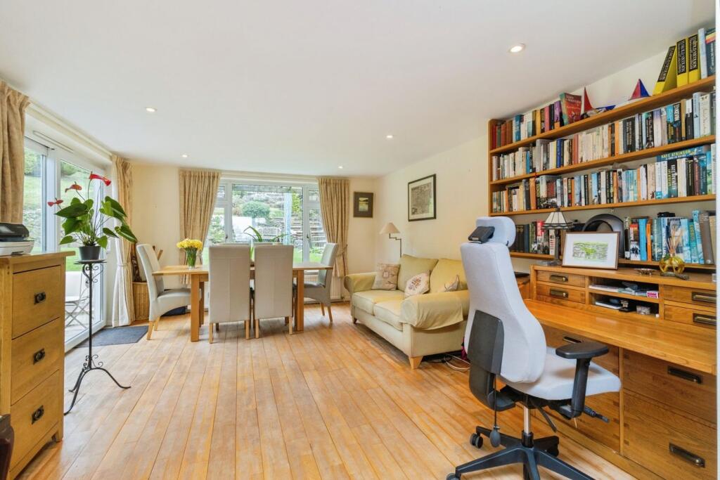 House in Torquay - View 4