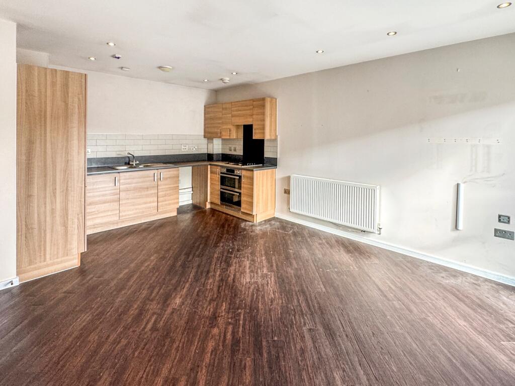 House in Dartford - View 2