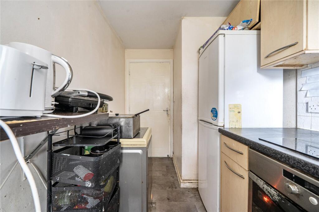 Apartment in Slough, Wexham Court - View 4