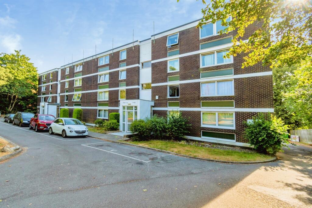 Main image of property: Elm Close, Southampton