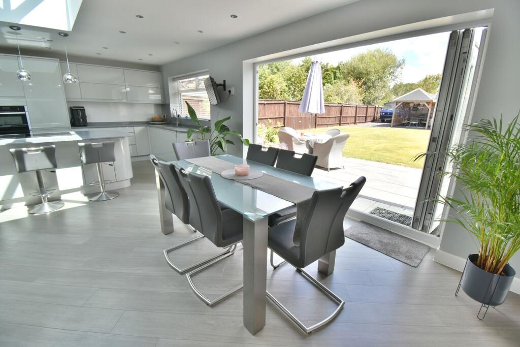House in Ferndown - View 4