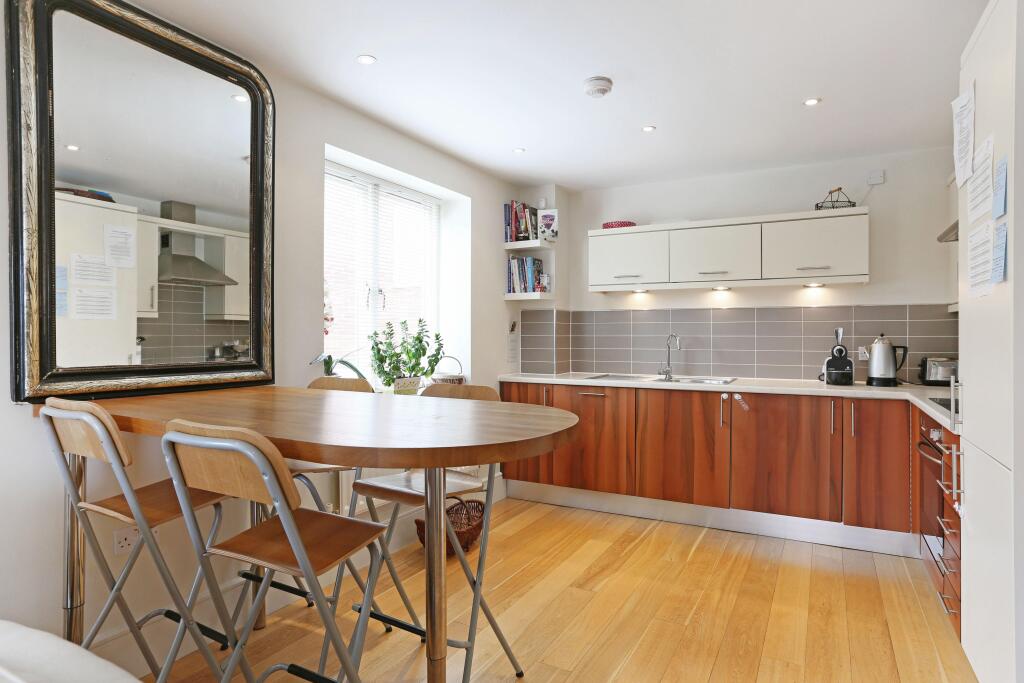 Main image of property: Worple Road Wimbledon SW19