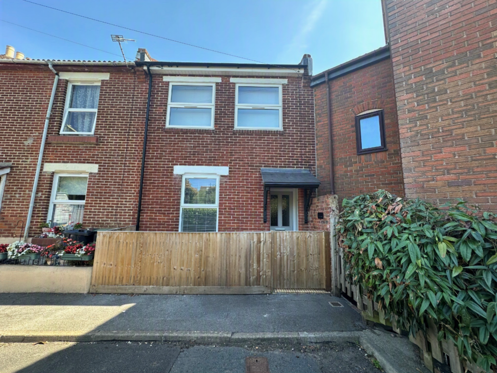 Main image of property: Cleveland Road, Gosport