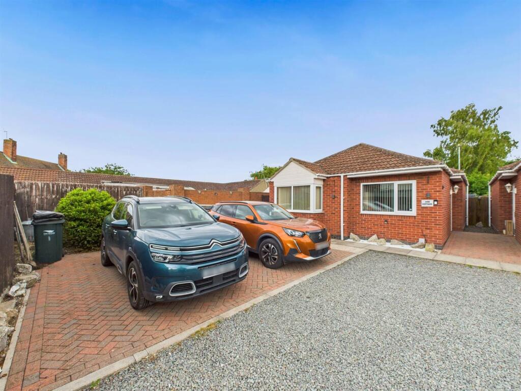 Main image of property: Thames Street, Hogsthorpe, Skegness
