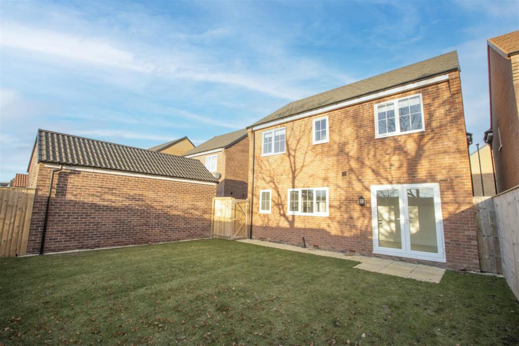Hawthorne Meadows, Chesterfield Rd, Barlborough photo 4