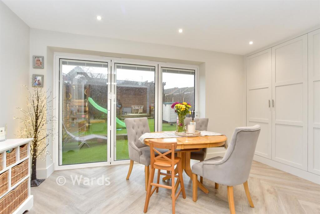 House in Strood, Salters Cross - View 3