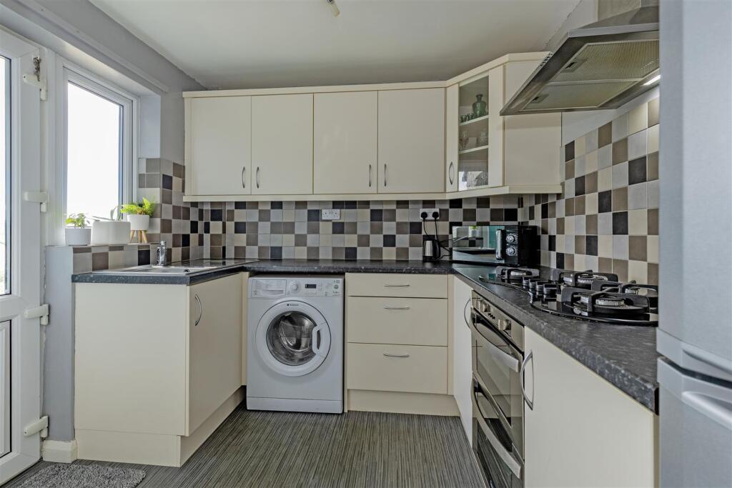 Wyntor Avenue, Winster, Matlock photo 4