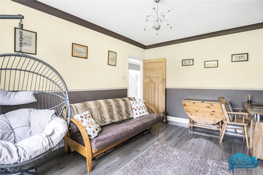 House in London - View 4
