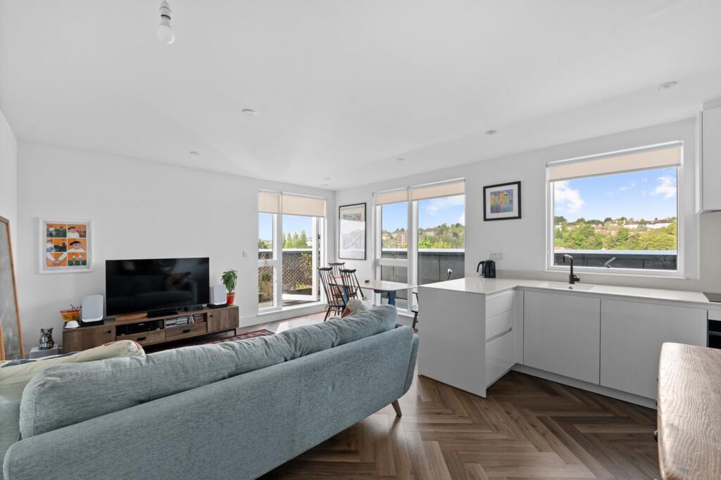 Main image of property: Braemar Avenue, Longus Point, CR2
