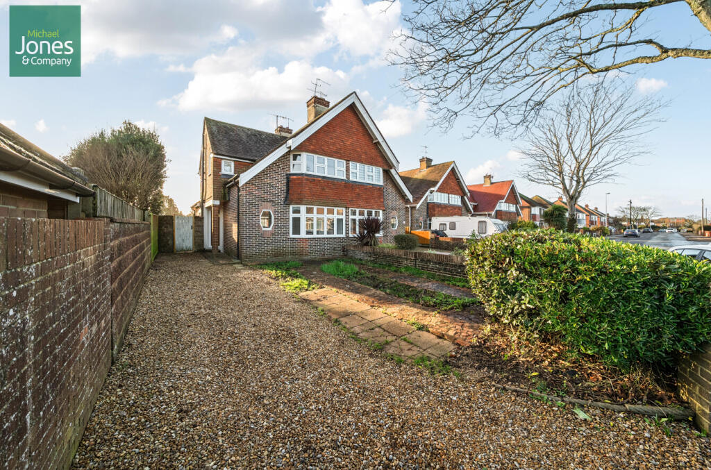 Main image of property: Wiston Avenue, Worthing, West Sussex, BN14
