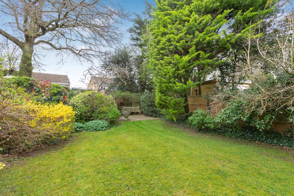 Additional image 17 of Highfield Avenue, Harpenden, AL5