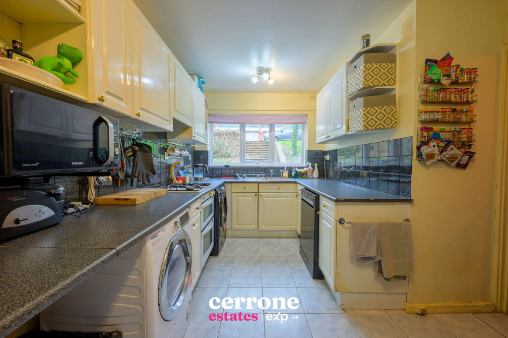 Additional image 5 of Dowlers Hill Crescent, Greenlands, Redditch, B98 7QZ