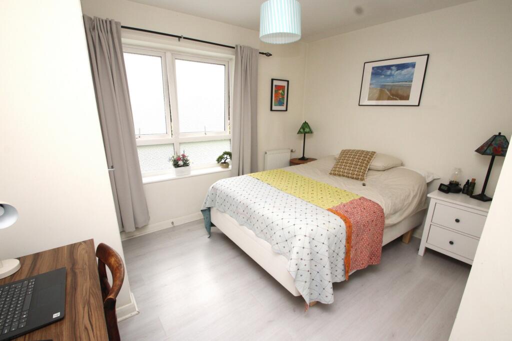 Apartment in London, Broom Hill, Goddington - More