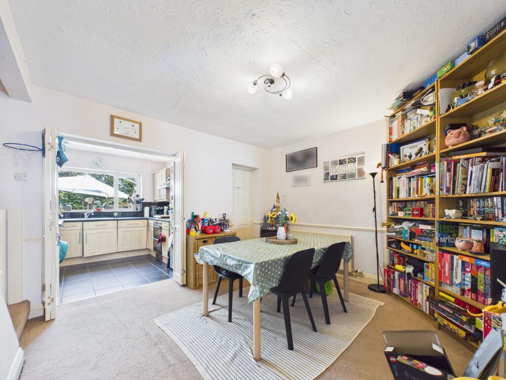 House in Reading, Kentwood - View 5