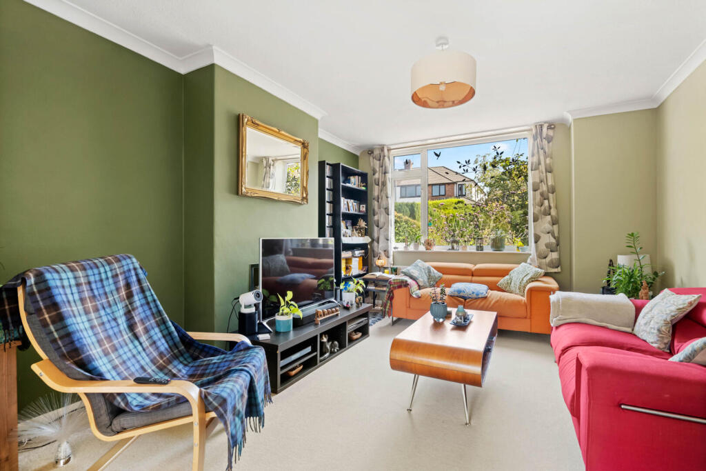 House in Warwick, Cubbington - View 5