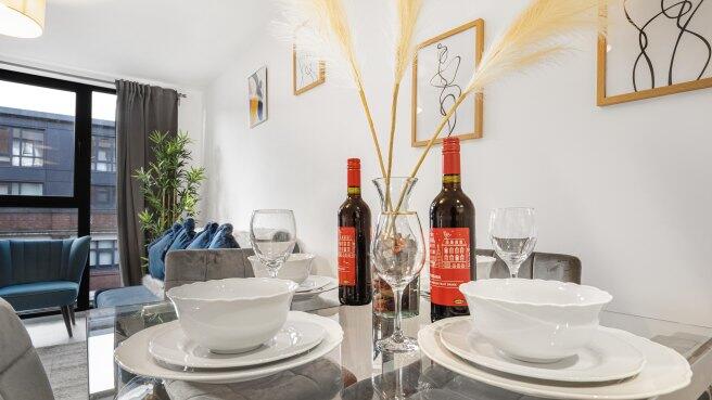 Additional image 5 of 262 Bradford Street