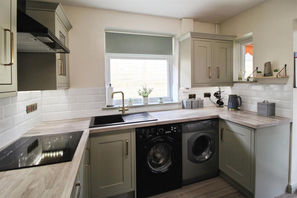 House in Rugby, Warwickshire - More