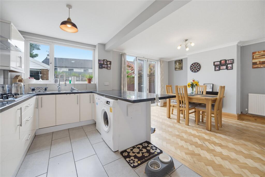 House in Cardiff, Whitchurch - View 4